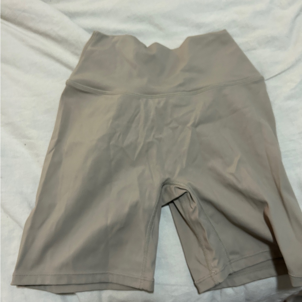 Crop shop boutique Freedom Scrunch Shorts 6" | Almond
